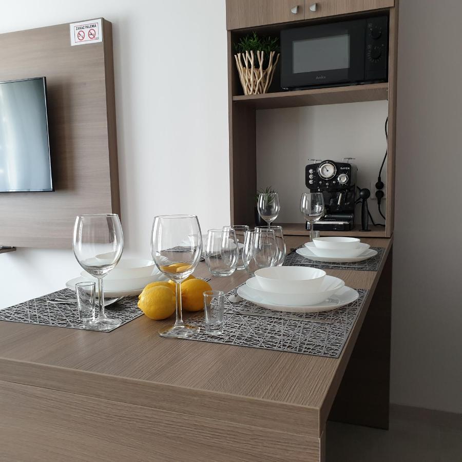 Q Silver -klimatyzowane Przy Manufakturze Z Garazem Gratis, Fv Apartment *